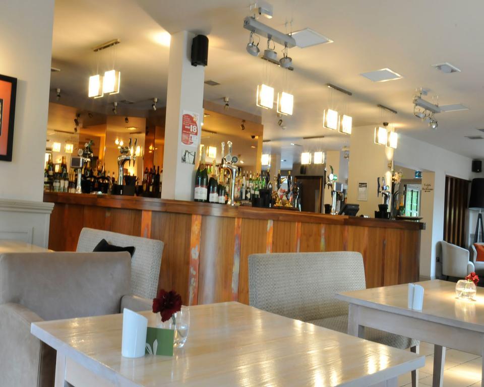 Hopping Hare Hotel Northampton Exterior photo